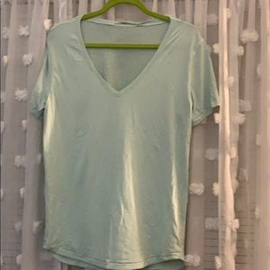 Lulu lemon tee shirt